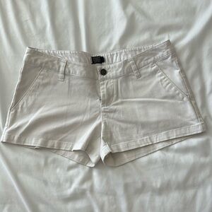 Volcom shorts